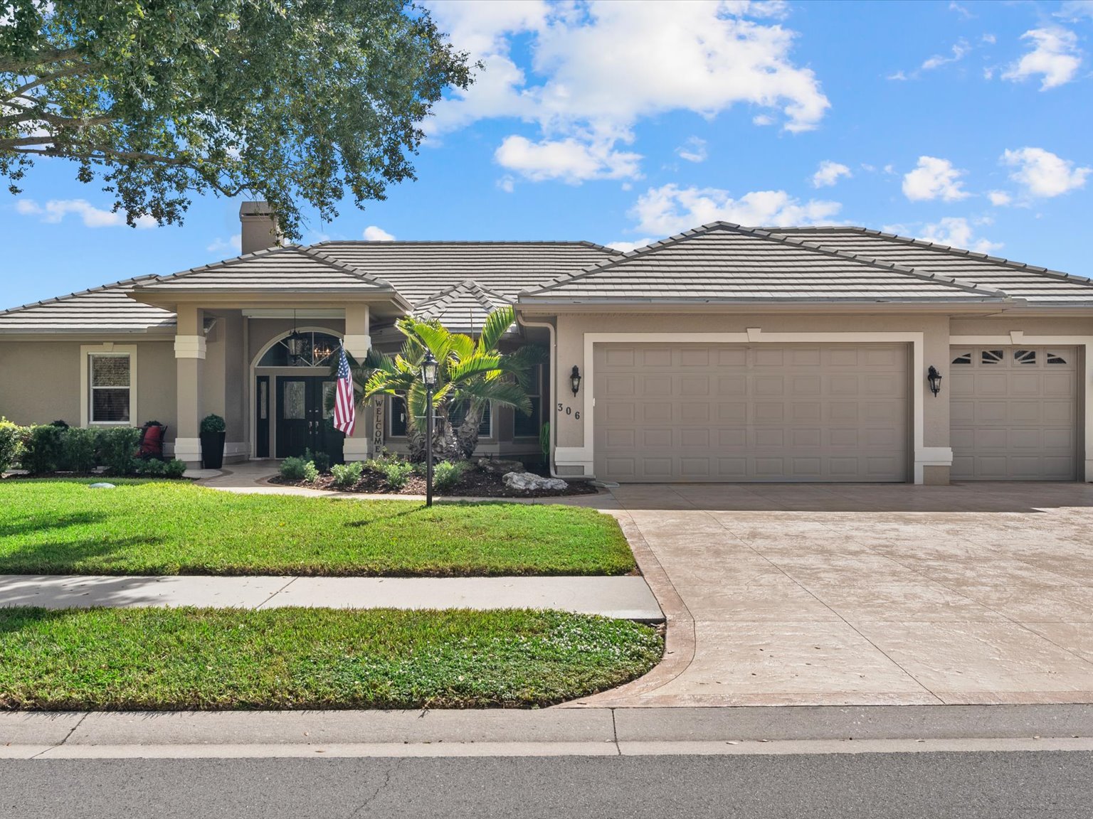Listing# 90 Property Photo